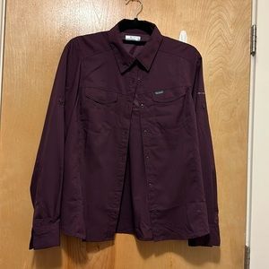 Women’s Columbia fishing shirt